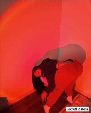 27 year old American Escort in Ottawa Escort model Clara, Ottawa