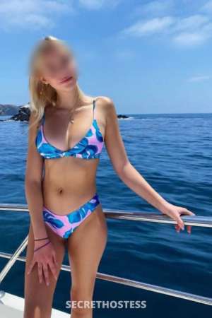 25 year old Escort in Munich Angela