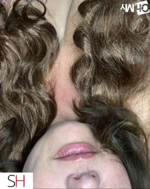 41 year old Caucasian Escort in Kelowna Tonights Girlfriend