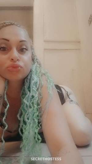 36 year old Escort in Modesto CA Gorgeous blonde BOMBSHELL