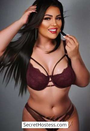 29 year old Escort in London Zainab, Peachy Escorts Agency
