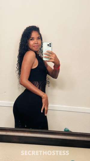 21 year old Hispanic Escort in Tampa FL Hola, estoy disponible 24/7