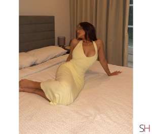 22 year old Brazilian Escort in Baker Street W1 London HI, MY NAME IS AMIRA, Independent