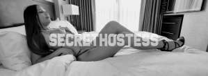 28 year old Asian Escort in Chicago IL Llana