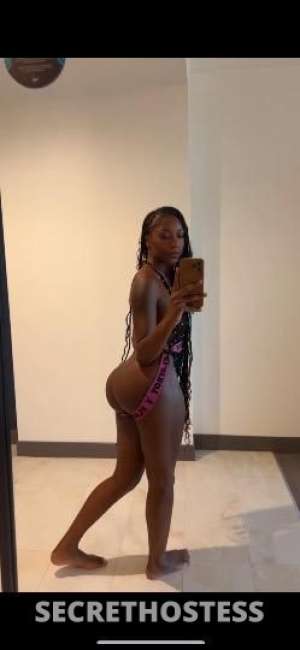 Luscious 22Yrs Old Escort Image - 3