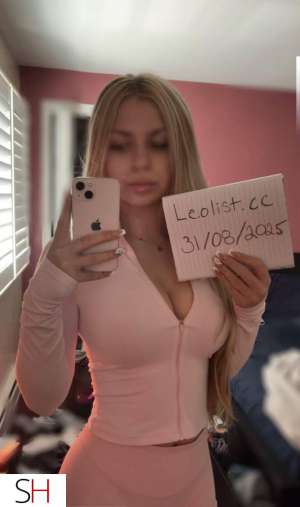 19 year old Caucasian Escort in Mississauga Petite blonde barbie