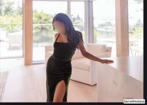 25 year old Escort in Vancouver Escort model Sarah Katzs, Vancouver