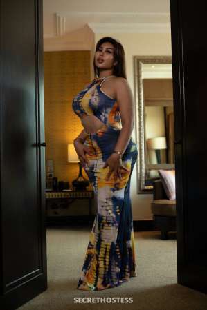 28 year old Escort in Bangkok Layla incall sukhumvit, escort