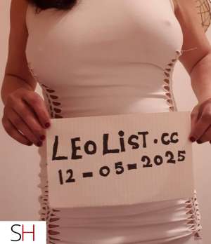 42Yrs Old Escort Laval Image - 0