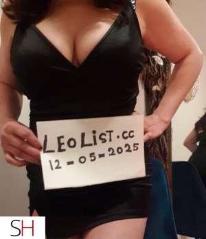 42Yrs Old Escort Laval Image - 3