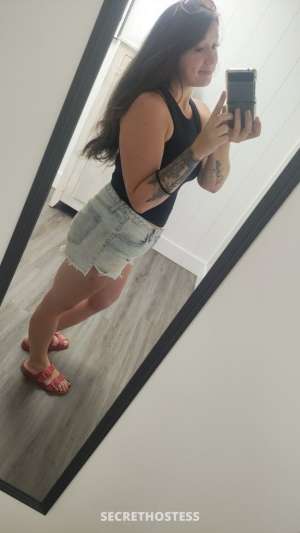 28 year old Escort in Cambridge OH just milfin around