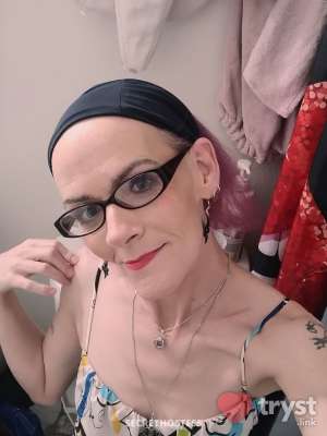 40 year old Caucasian Escort in Sparks NV Sin Rox Cox - Your New Favorite Sensation