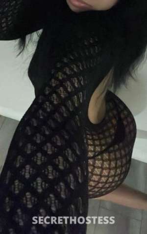 20 year old Latino Escort in Dallas TX .lexy sexy .. 20yr old thick. latina