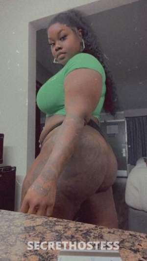 35 year old Escort in West Palm Beach FL Yall miss me ALL HOLES OPEN...... ADD ME IG _thyckazzjamaica