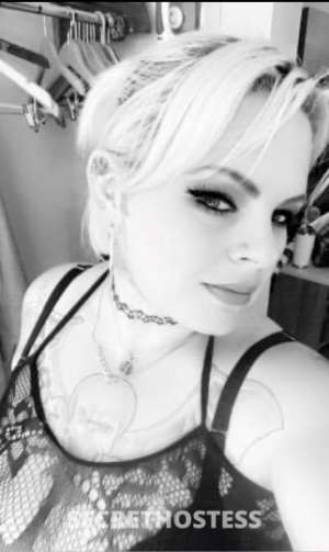 39 year old Escort in Galveston TX Looking for Ice 🧊 PnP anyone