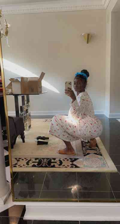 23Yrs Old Escort Size 18 180KG Belfast Image - 1