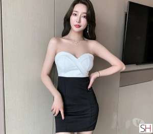 22 year old Chinese Escort in Ipswich Suffolk Excellent Relaxing Massage, Independent