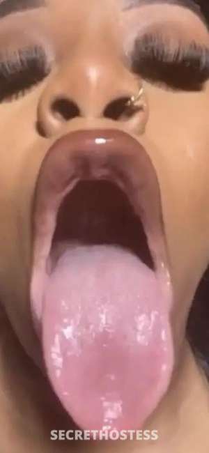 22 year old Escort in Hilton Head Island SC blowjobs