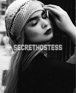22Yrs Old Escort Image - 3