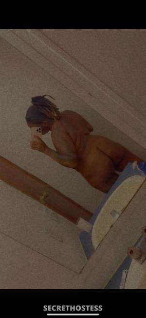 23 year old Escort in North Mississippi MS Sweet thoughtful and seeking a coffee date Seeking a partner