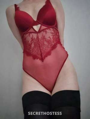31 year old Escort in Broadmeadow Newcastle come and play this wet Wednesday! we are waiting for you!, 
