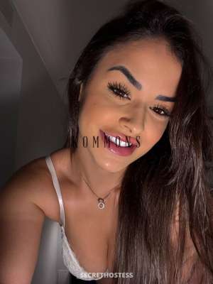 25 year old Brazilian Escort in Chelsea sw7 London Sexy Brazilian Model Lisa in London