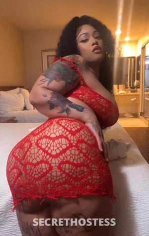 Pay 25Yrs Old Escort Image - 4