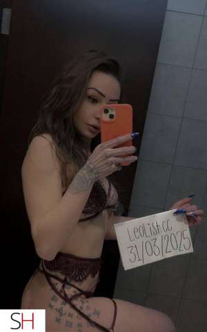 22 year old Caucasian Escort in Boucherville Megane / boucherville / outcall only / vrai photo