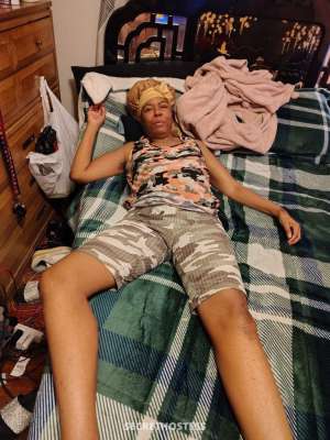 30 year old Escort in Cleveland OH hook up