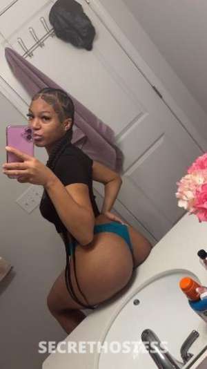 Nai 18Yrs Old Escort 162CM Tall Greenville SC Image - 2
