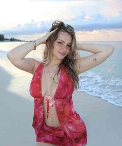 26 year old Caucasian Escort in Saint Tropez 🌹 alicia sexy