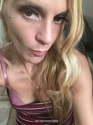 27 year old Russian Escort in Chambana IL HOT RUspSSIaB BABY