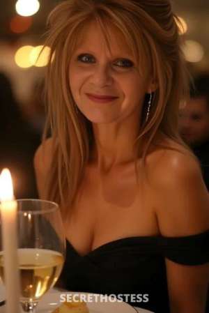 54Yrs Old Escort Adelaide Image - 1
