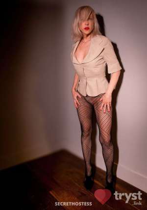 0 year old White Escort in Brooklyn NY Eve Moonlight - The ultimate MILF experience