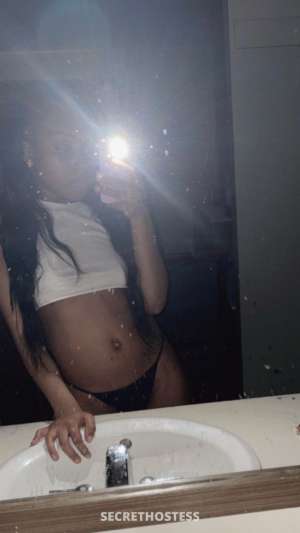 Melodie 20Yrs Old Escort Image - 2