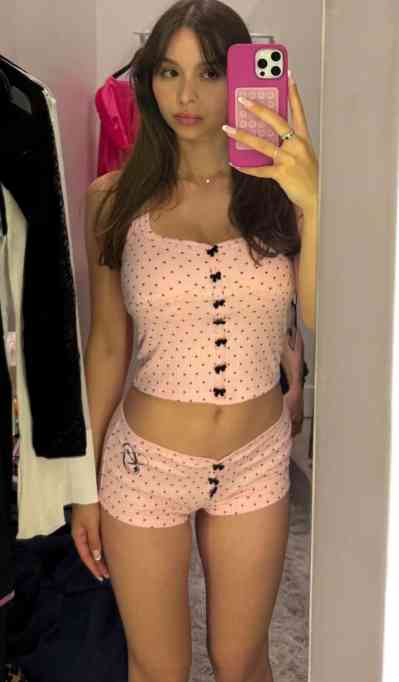 26 year old Escort in Bloomington TX I’m available 24/7