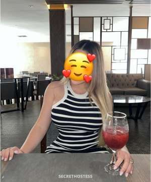 25 year old Escort in Miami FL . ..I am currently available for both in-call