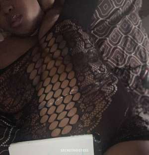 26 year old Caribbean Escort in Scarborough Juicy HoneyCaramel BBW Call/TxT Carma