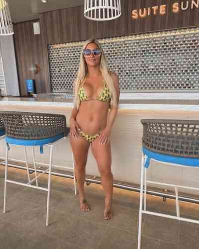 24Yrs Old Escort 160KG 65CM Tall London Image - 0