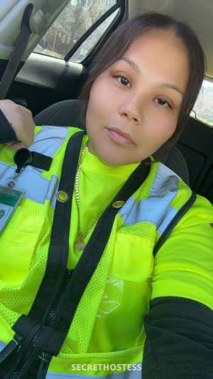 38Yrs Old Escort Green Bay WI Image - 2