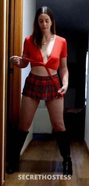 34 year old Australian Escort in Traralgon Shy Sweet Country Girl, Traralgon