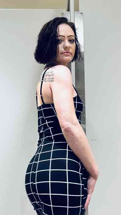 30Yrs Old Escort Size 4 115KG 5CM Tall Florida Image - 4