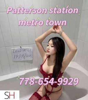 26 year old Asian Escort in Burnaby/New Westminster Metro town new fit body natural boobs