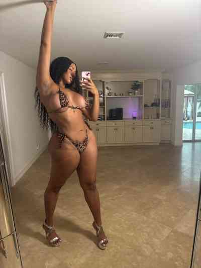 30Yrs Old Escort Size 18 5CM Tall Lowell IA Image - 2