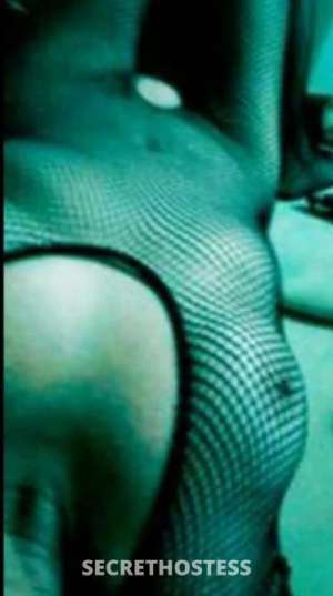 50 year old Escort in Canberra Cougar Emma , Sexy , sassy &amp; unforgettable!, 