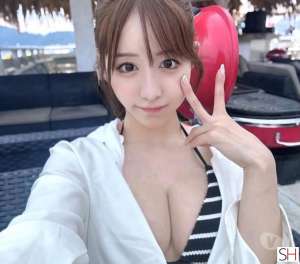 Cherry 20Yrs Old Escort London Image - 4