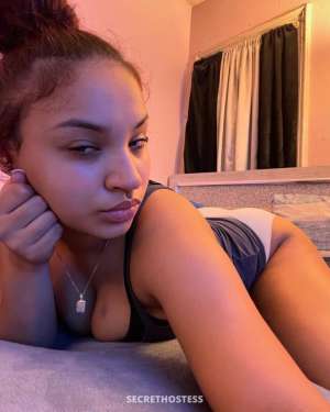 27Yrs Old Escort Chicago IL Image - 3