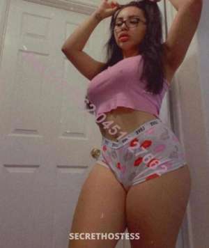 30 year old Escort in Gladstone Amazing Yolanda Naught Horny fulfill your desire, Gladstone