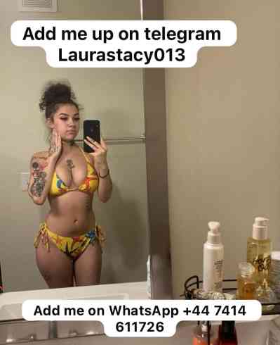 27 year old Escort in Wallsall Am available for hookup