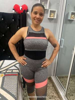 46 year old Escort in Chesapeake VA my hair is blond l love the beach